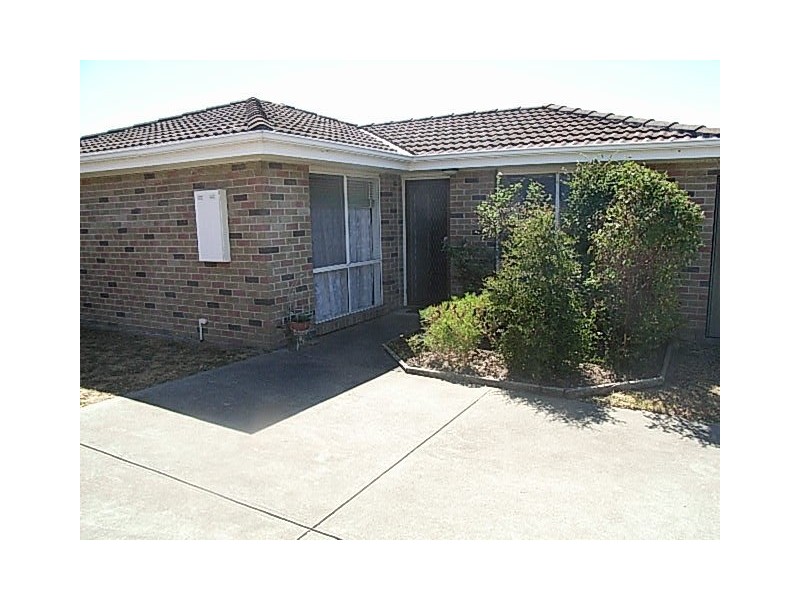 1,2,3,4/ 30  Douglas Street, Hastings VIC 3915