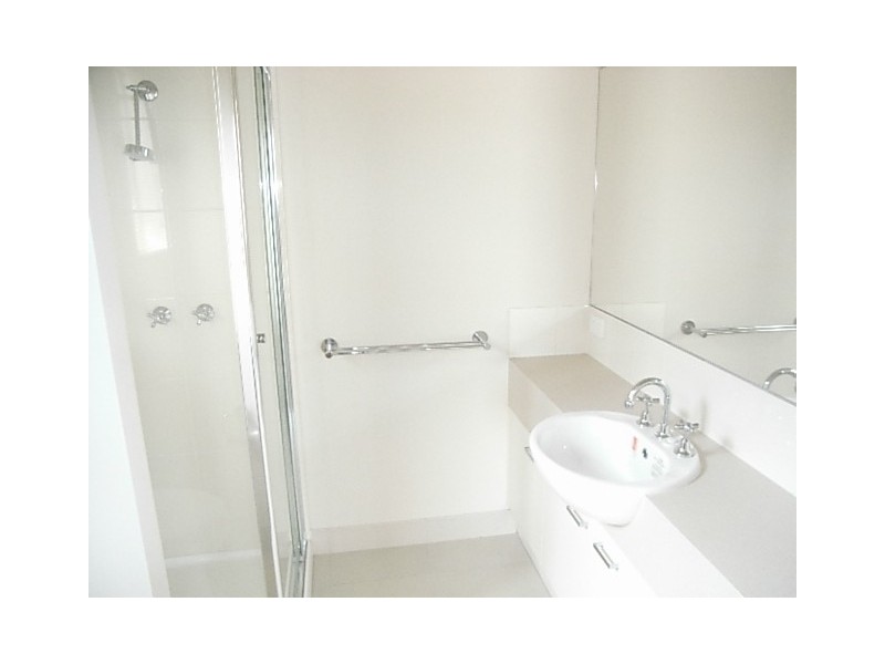 18 James Hird Drive, Hastings VIC 3915