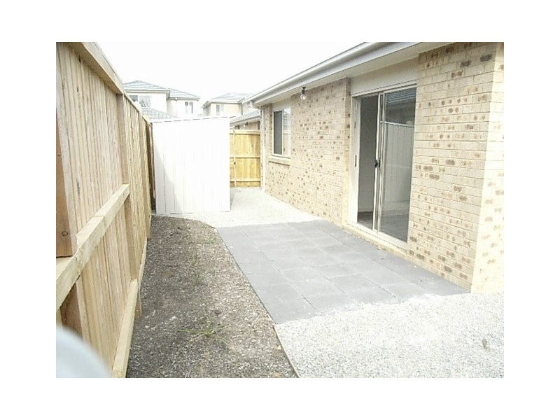 35 James Hird Drive, Hastings VIC 3915