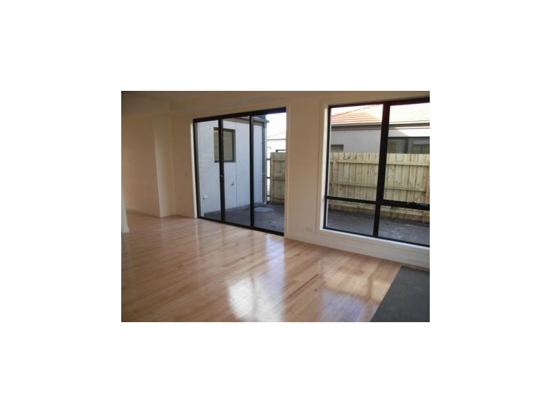 1 Hodgins Road, Hastings VIC 3915