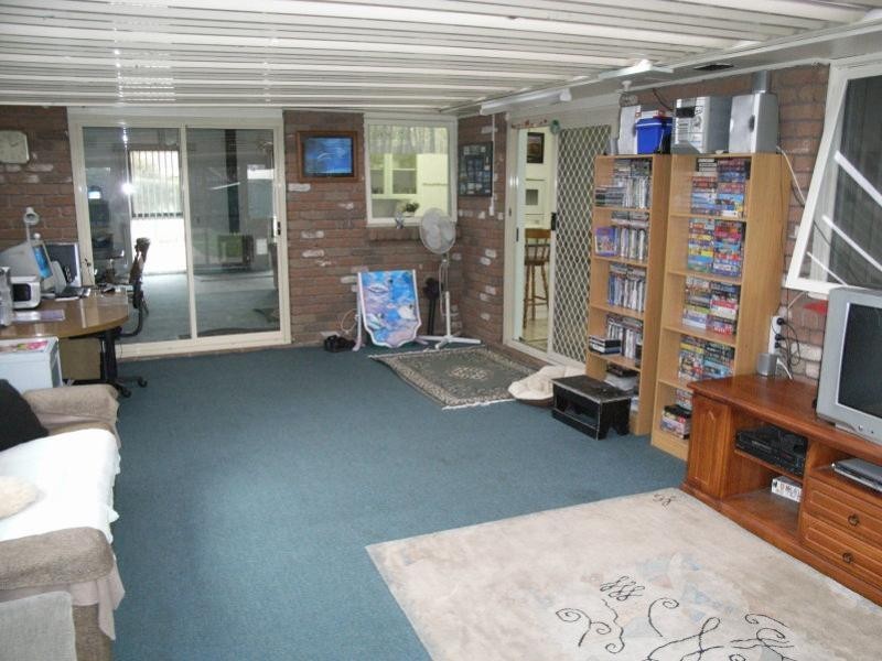 24  William Street, Tyabb VIC 3913