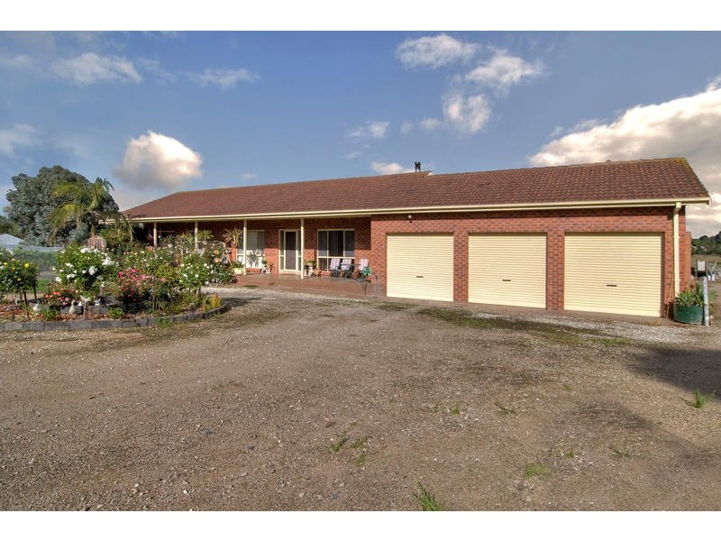 4 Hendersons Road, Bittern VIC 3918