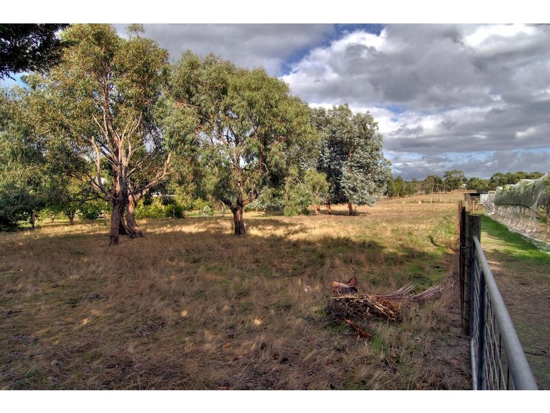 4 Hendersons Road, Bittern VIC 3918