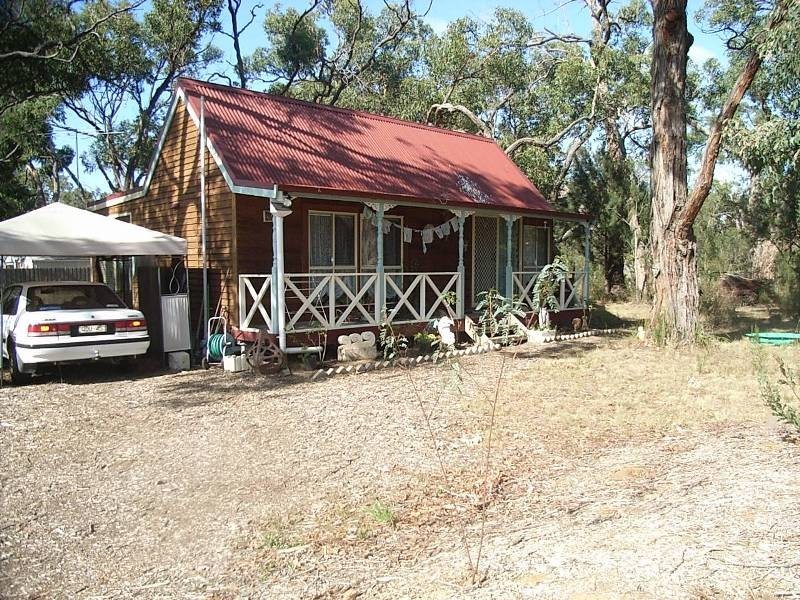 32 Hamilton Street, Crib Point VIC 3919