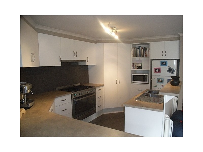 4 Jillian Place, Hastings VIC 3915