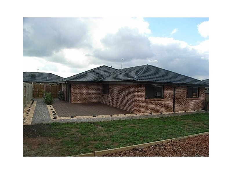 4 Jillian Place, Hastings VIC 3915