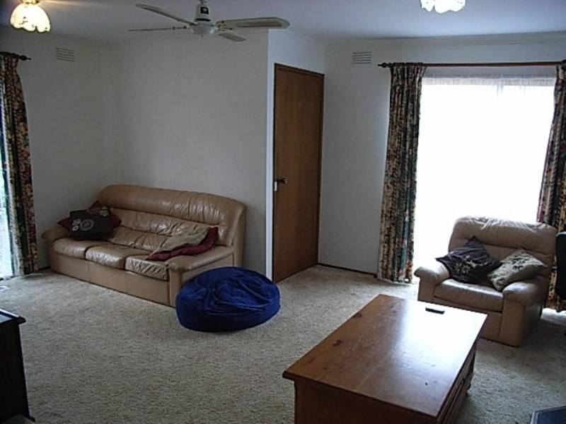 2 Vale Street, Bittern VIC 3918