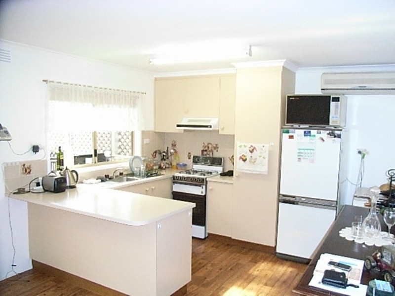 2 Vale Street, Bittern VIC 3918