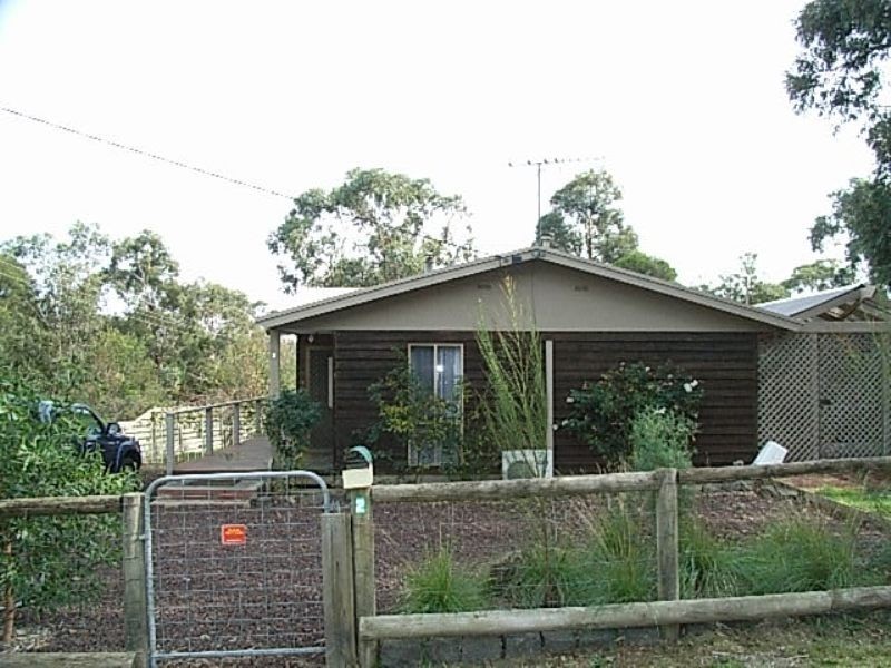 2 Vale Street, Bittern VIC 3918