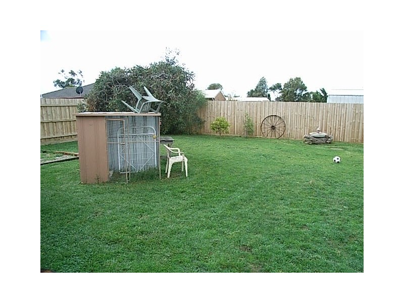 12 Taven Street, Hastings VIC 3915