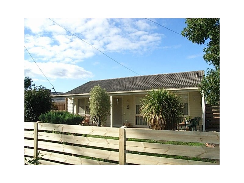 12 Taven Street, Hastings VIC 3915