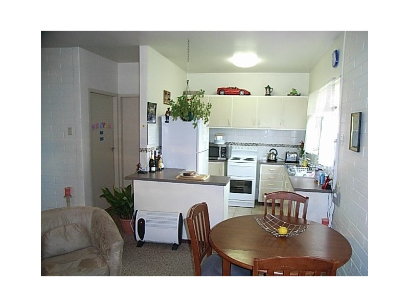 2/32 Victoria Street, Hastings VIC 3915