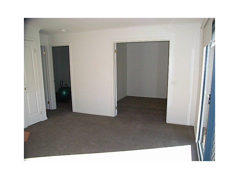 2 / 120 Marine Parade, Hastings VIC 3915