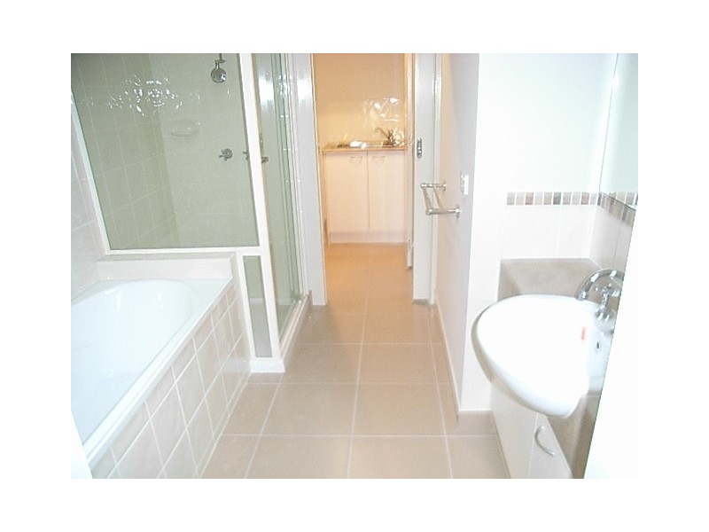 16 James Hird Drive, Hastings VIC 3915