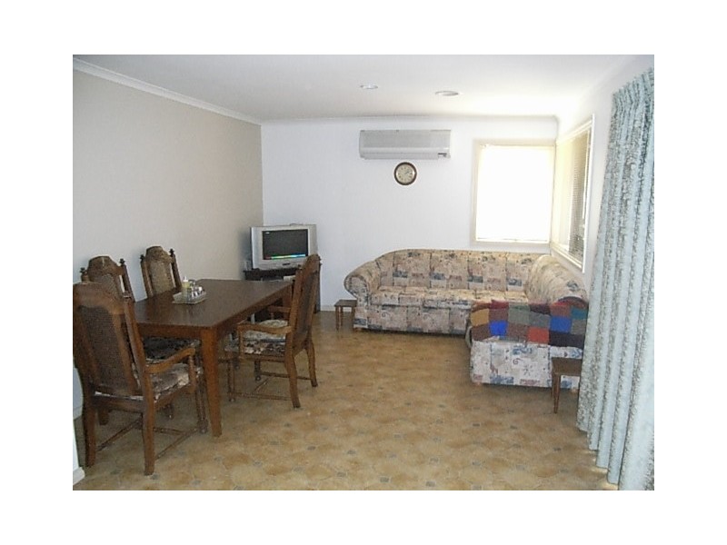 4 Slocombe Close, Hastings VIC 3915