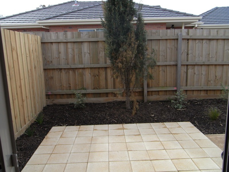 2/2444 Frankston Flinders Road, Bittern VIC 3918