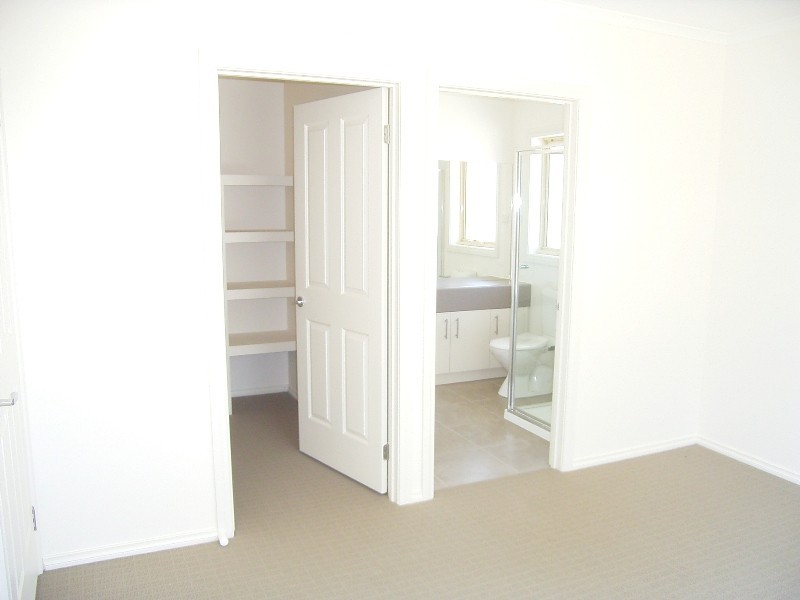 8/41 Lorimer Street, Crib Point VIC 3919