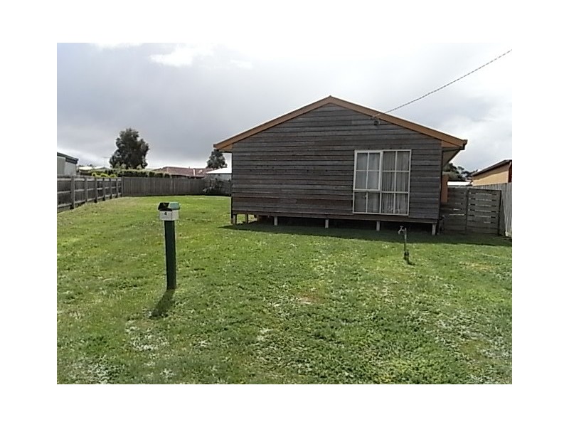 4 Auburn Court, Hastings VIC 3915
