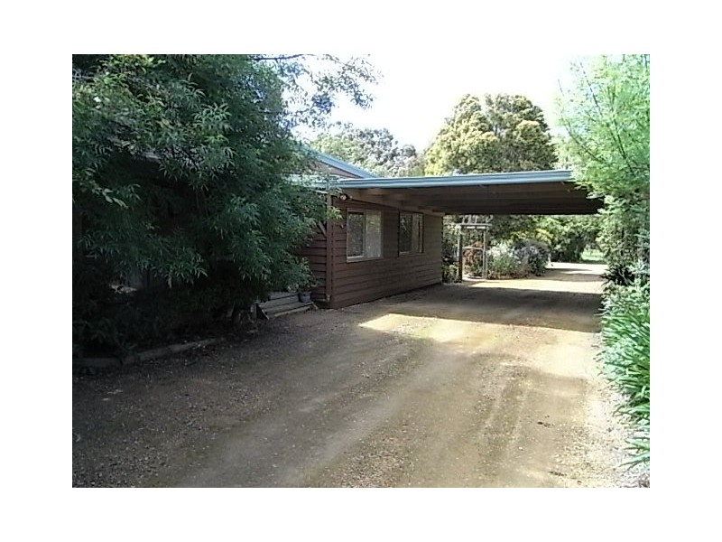 498 Stony Point Road, Bittern VIC 3918