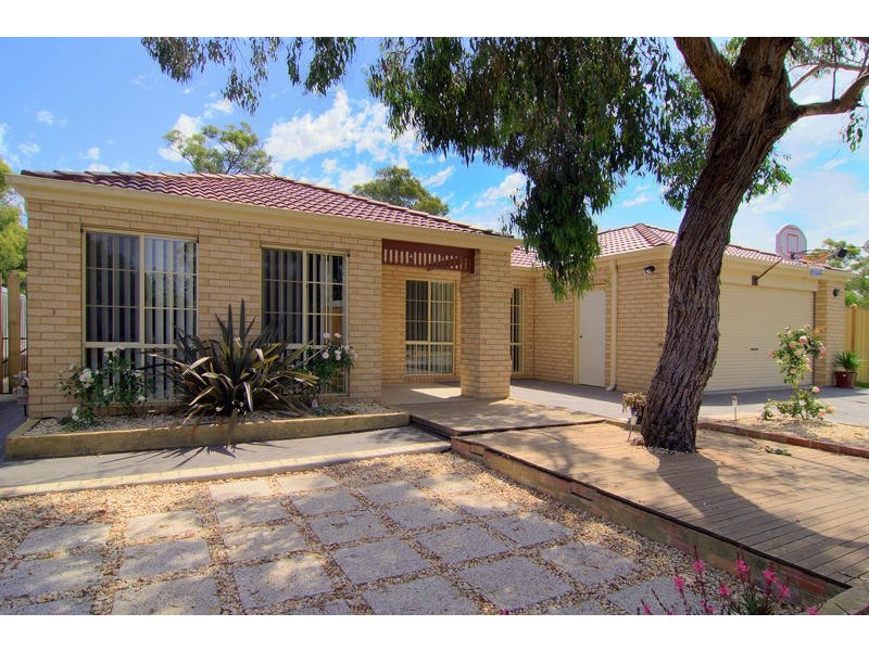 8 Jensen Court, Crib Point VIC 3919