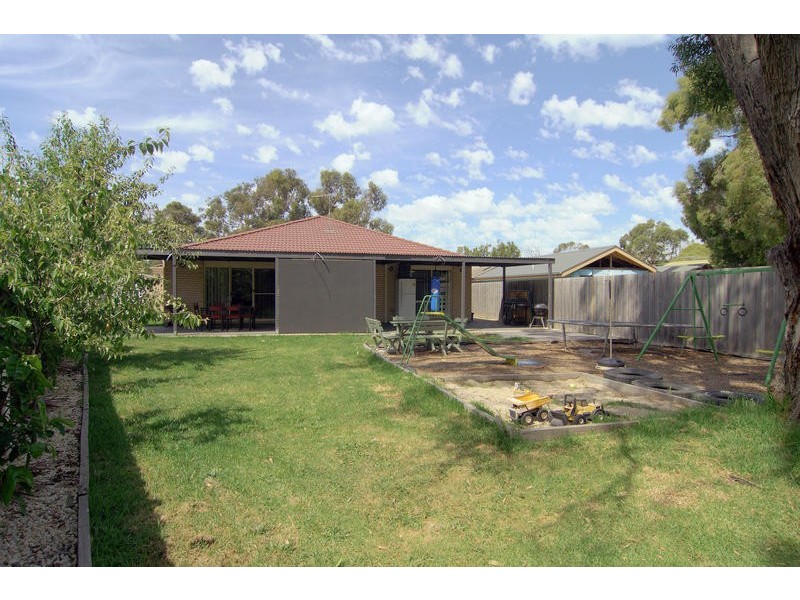 8 Jensen Court, Crib Point VIC 3919