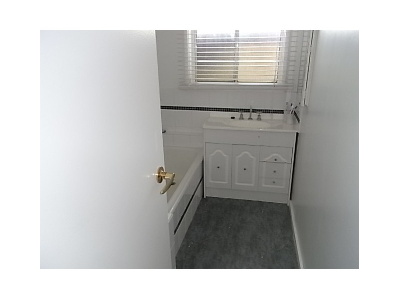 2 Curlew Court, Hastings VIC 3915