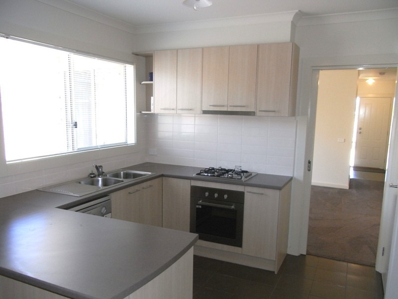10 James Hird Drive, Hastings VIC 3915