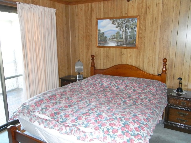 84 Salmon Street, Hastings VIC 3915