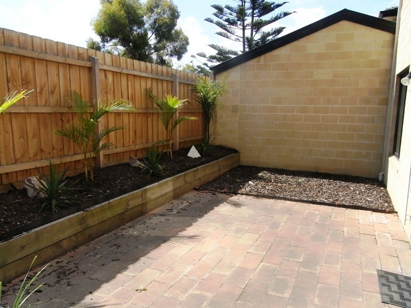 3/89 Marine Parade, Hastings VIC 3915