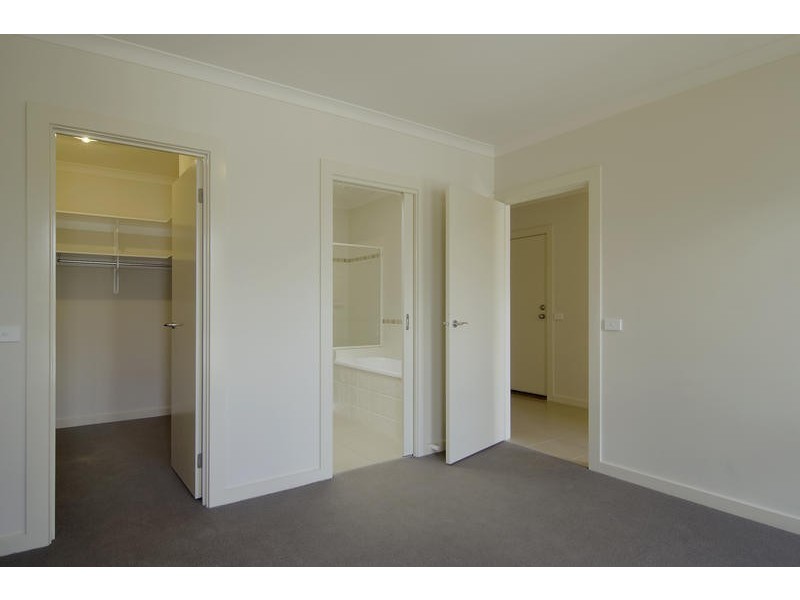 14 The Sheedy Way, Hastings VIC 3915