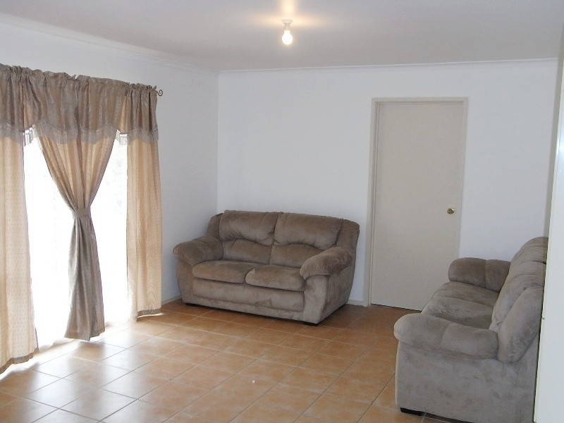 1 Brydon Court, Hastings VIC 3915