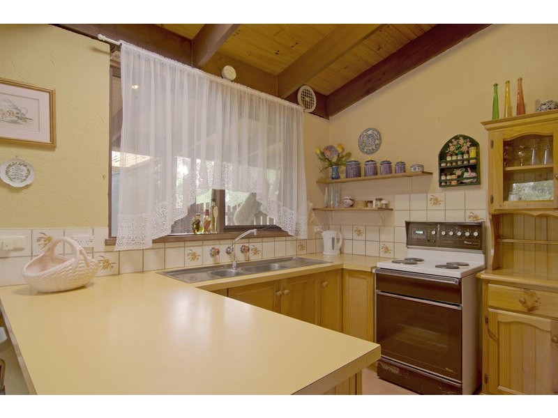 2 Dartnell Close, Crib Point VIC 3919