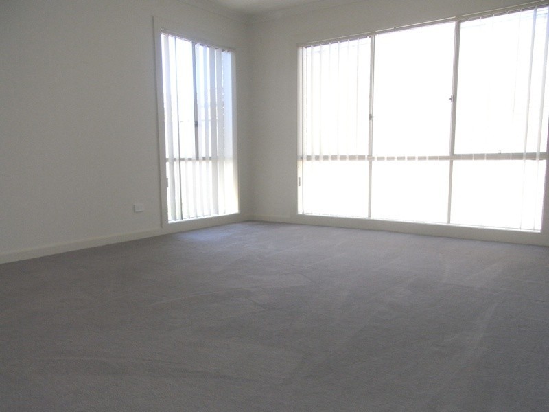 10 James Hird Drive, Hastings VIC 3915