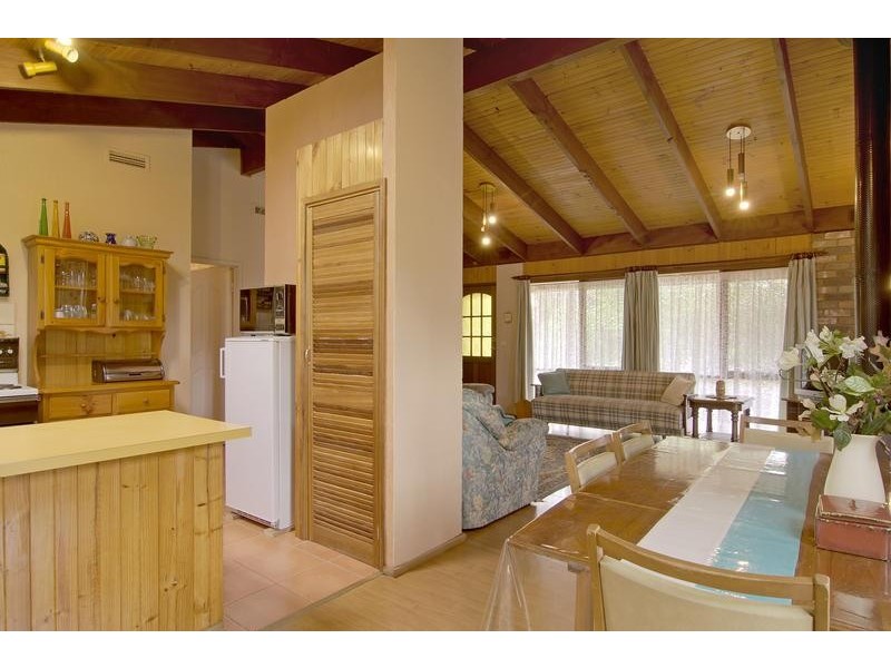 2 Dartnell Close, Crib Point VIC 3919