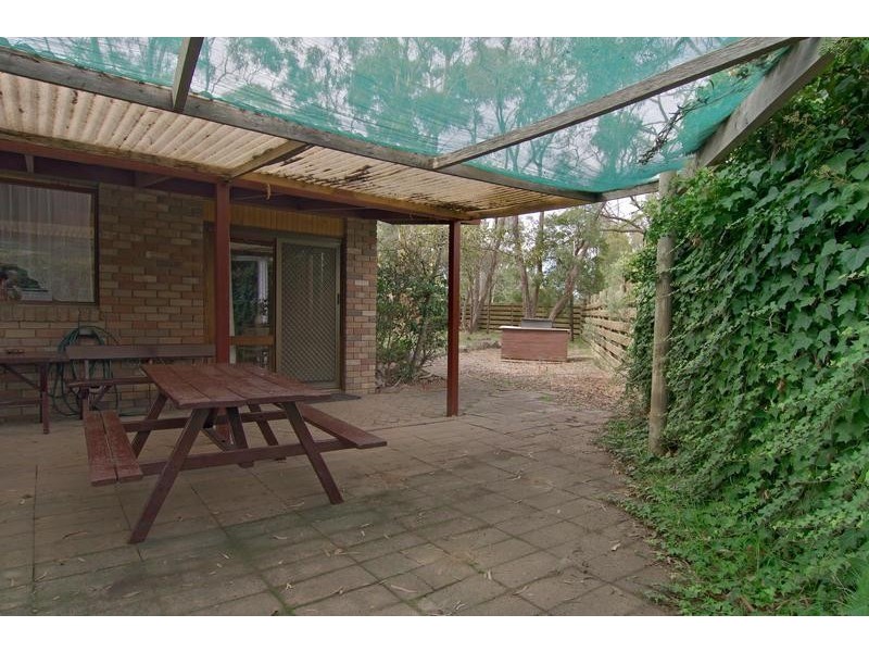 2 Dartnell Close, Crib Point VIC 3919