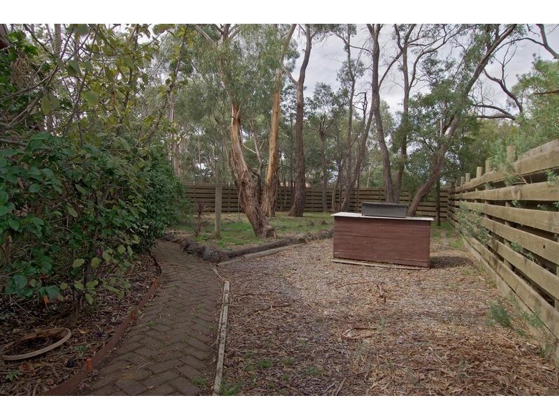2 Dartnell Close, Crib Point VIC 3919