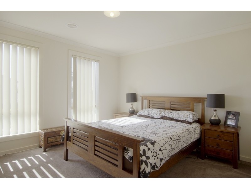 12 The Sheedy Way, Hastings VIC 3915