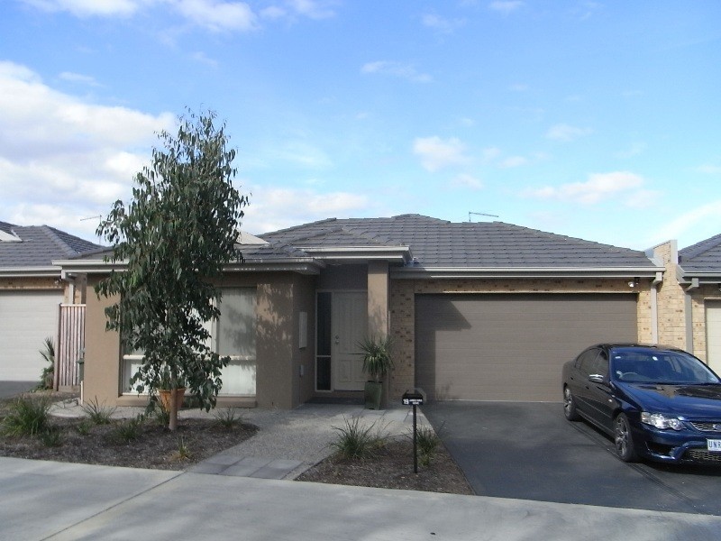 19 James Hird Drive, Hastings VIC 3915