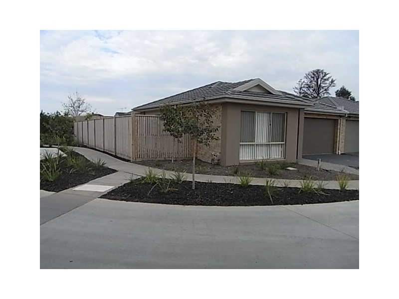 34 James Hird Drive, Hastings VIC 3915