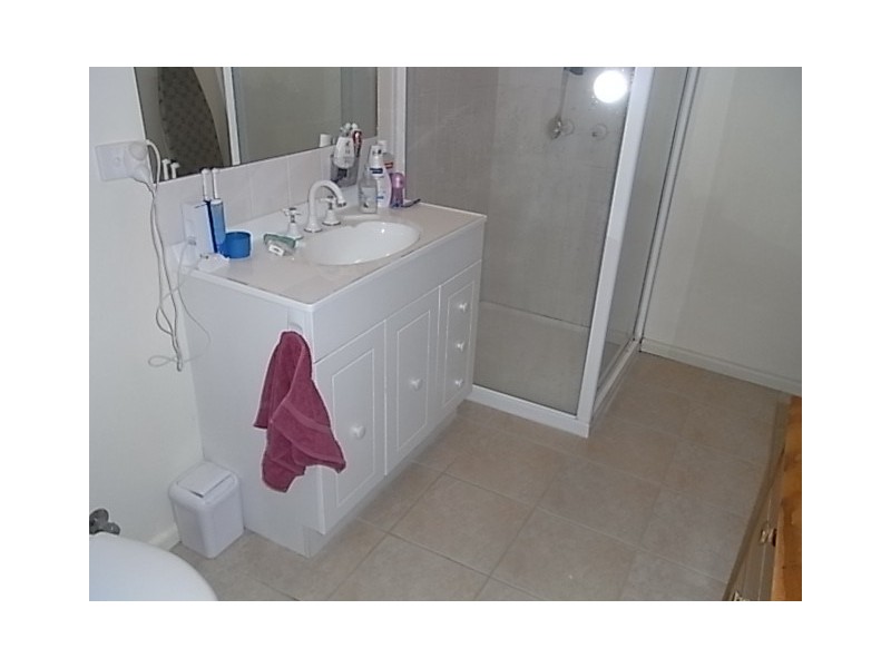 10 Peterson Street, Crib Point VIC 3919