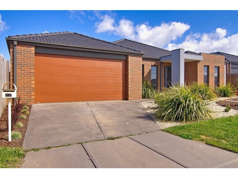 17 Dylan Drive, Hastings VIC 3915