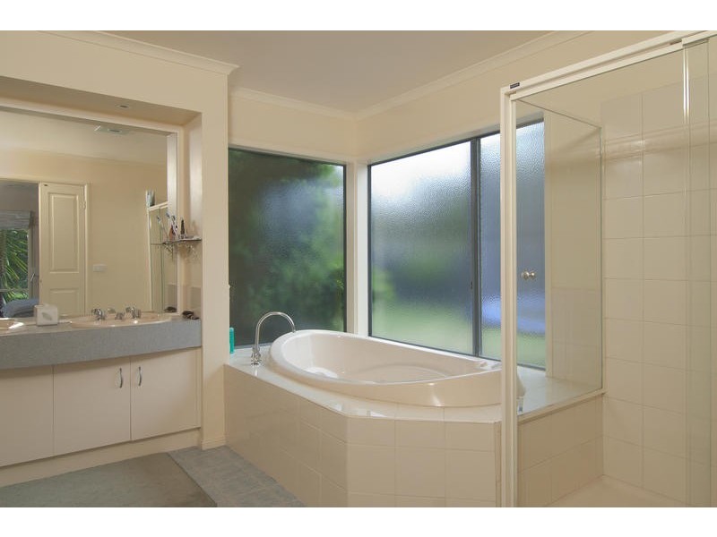 32 Hamilton Street, Crib Point VIC 3919