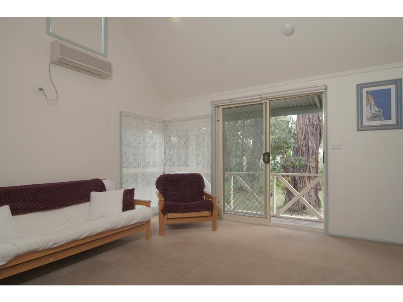 32 Hamilton Street, Crib Point VIC 3919