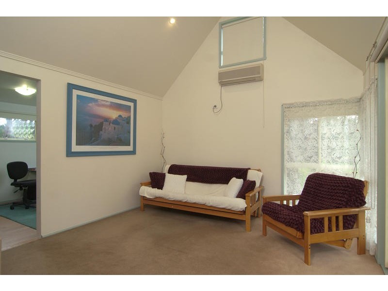 32 Hamilton Street, Crib Point VIC 3919