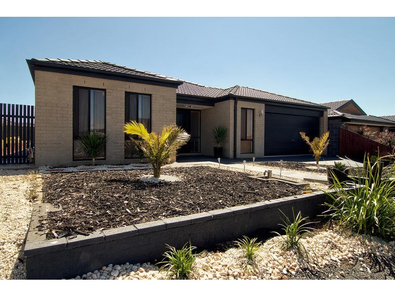 6 Forbes Place, Hastings VIC 3915