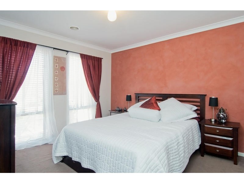 6 Forbes Place, Hastings VIC 3915