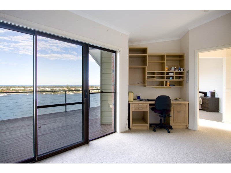 66 Creighton Street, Lakes Entrance VIC 3909