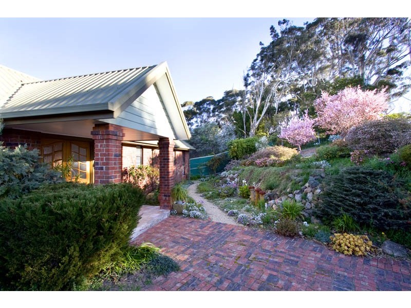 66 Creighton Street, Lakes Entrance VIC 3909