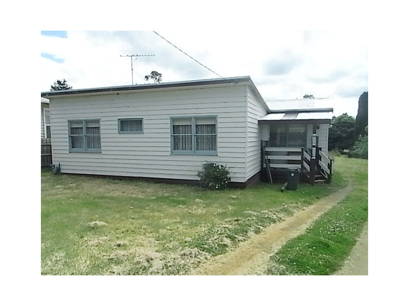 38 Pinewood Drive, Hastings VIC 3915