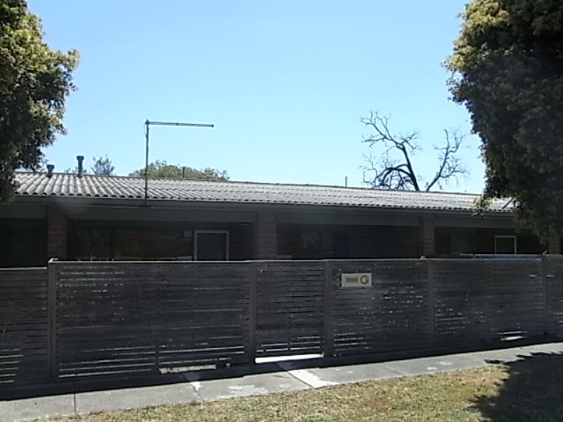 1, 2, 3 — 2 Station Way, Tyabb VIC 3913